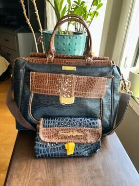 New Samantha Brown brand travel bag navy croc-embossed design & toiletry bag